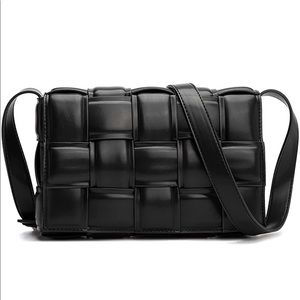 Cute Woven Crossbody Handbag